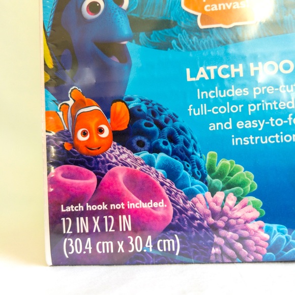 Disney Pixar Finding Dory Latch Hook Rug Kit Crafts Kids Project. TOOL INCLUDED! - Picture 8 of 14